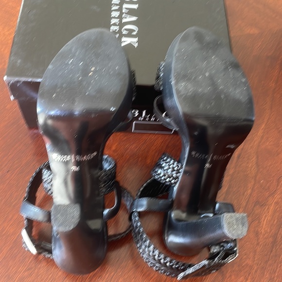 WHBM Lido 4 1/2 in heels - Picture 5 of 6